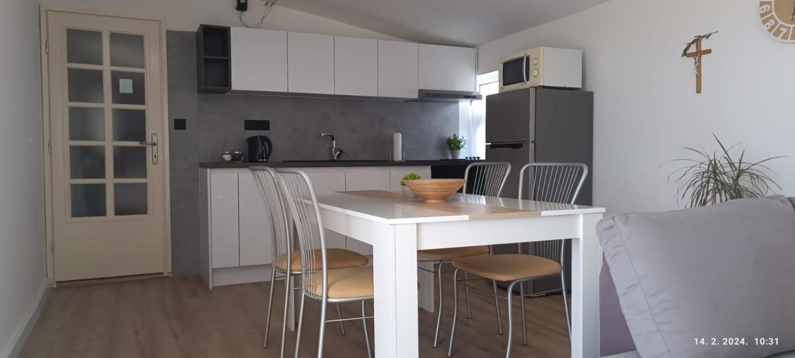 Apartman Jasmina Водице Экстерьер фото